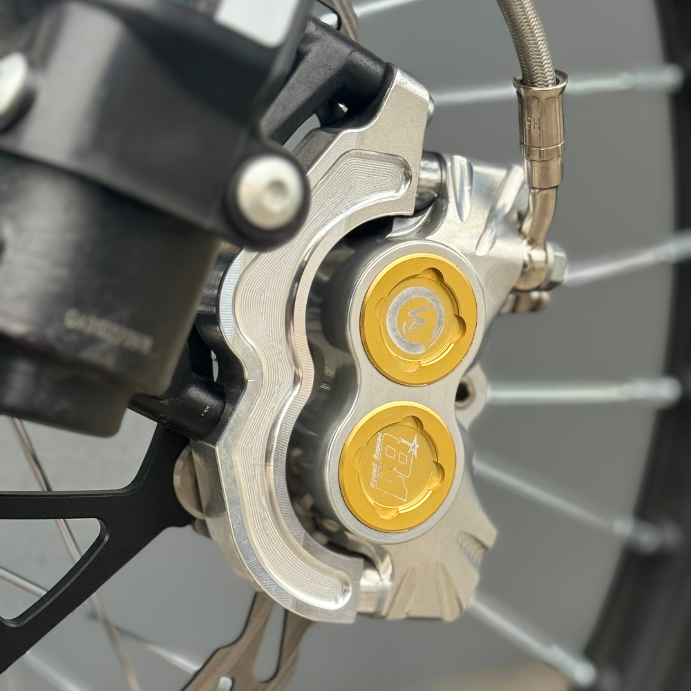 (MTB) ENSEMBLE Système de Freinage Racing AVANT/ARRIÈRE 4 Pistons - VOLAR SPORT