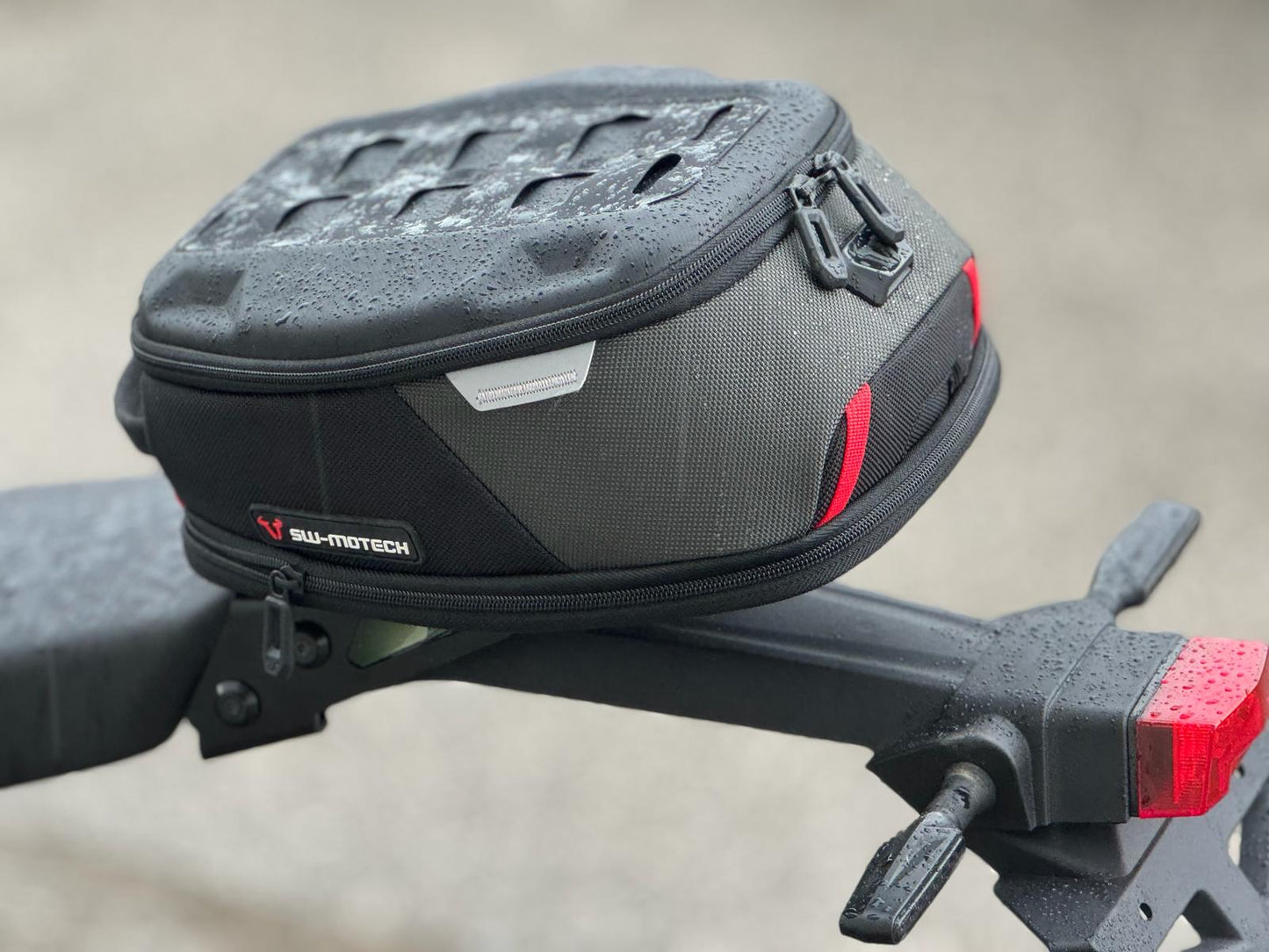 Kit Sacoche de Rangement Arrière – SW-MOTECH
